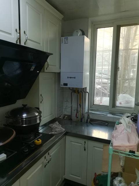 北京大志伟业 窦店世界名园 菲斯曼壁挂炉安装实拍
